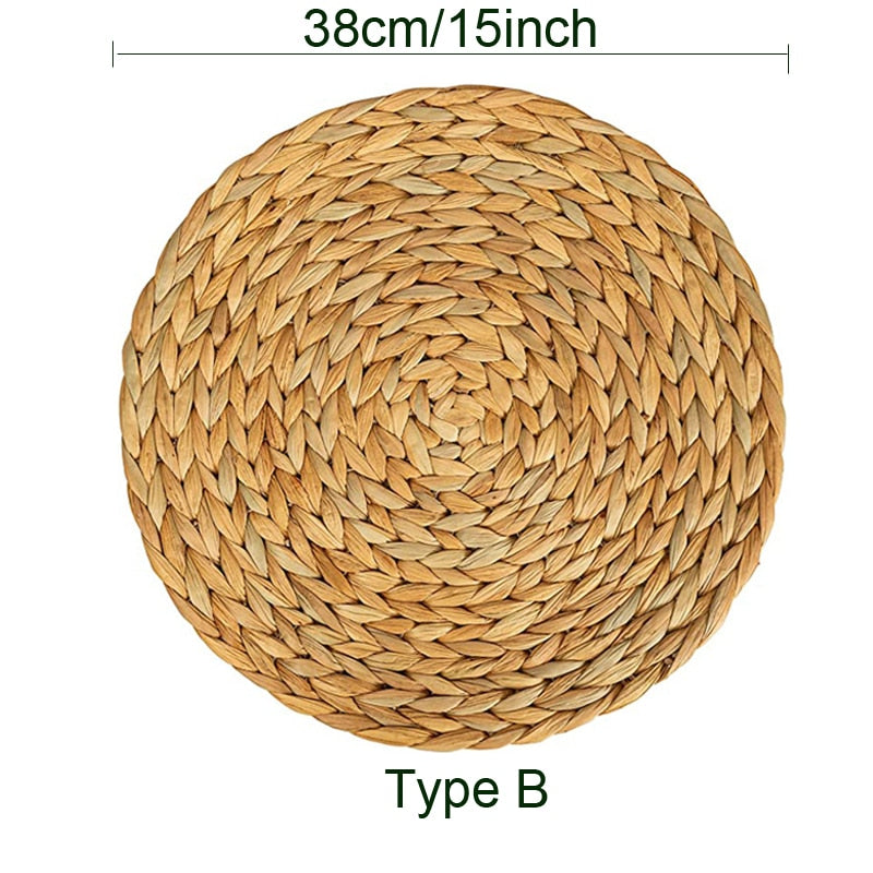 Set of 4 Round Woven Straw Placemats