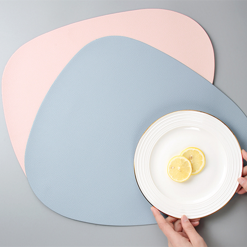 Teardrop Shaped Scandinavian Table Placemats