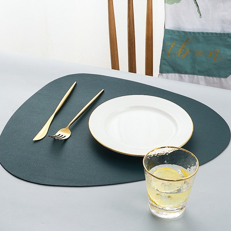 Teardrop Shaped Scandinavian Table Placemats
